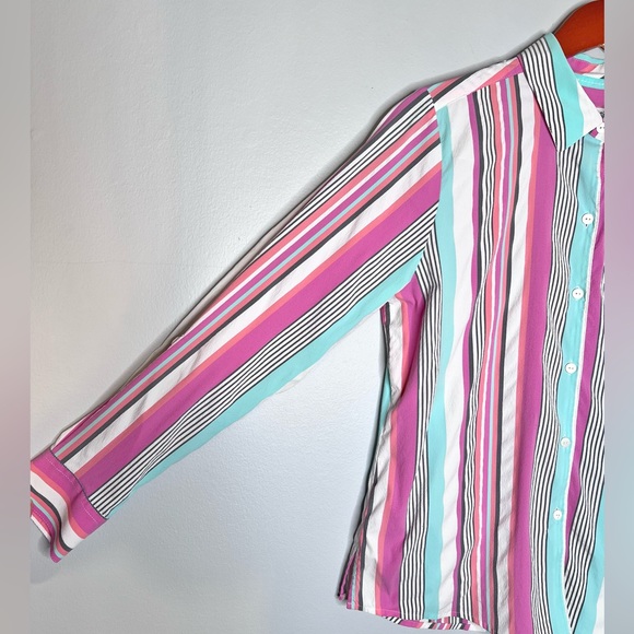 Foxcroft Reese Stripe Seersucker UPF Top Size 10P Colorful Wrinkle Free Roll Tab - Picture 6 of 16